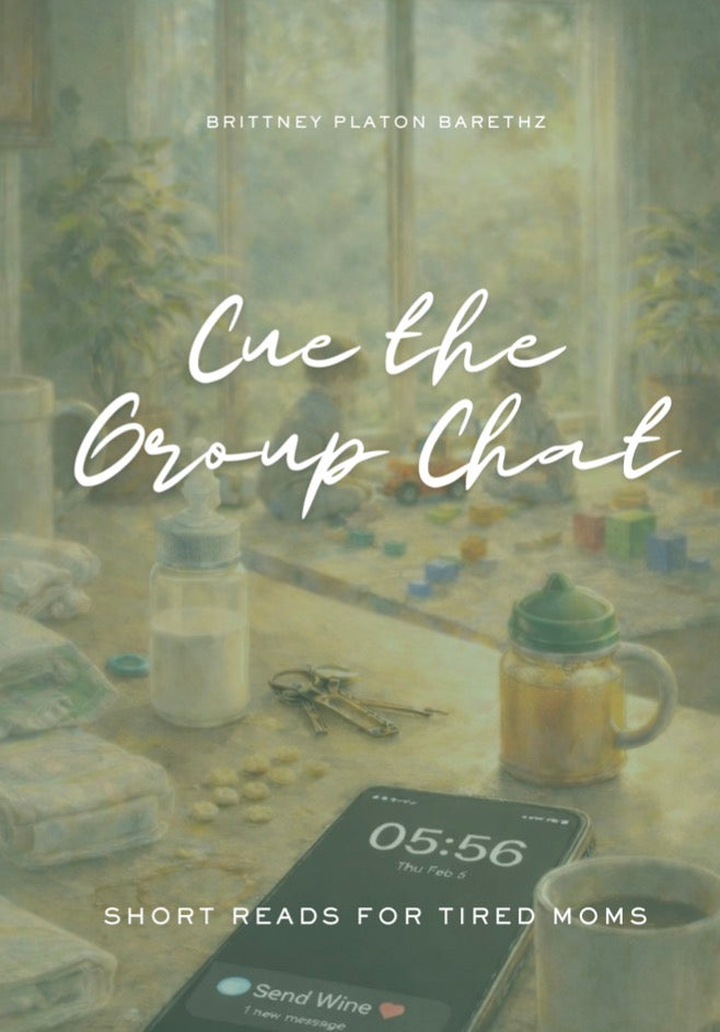 Cue the Group Chat | Short Reads for Tired Moms